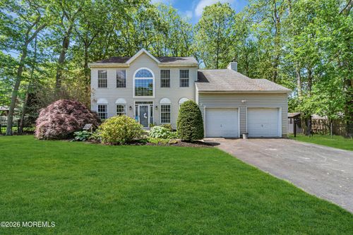 15 Coral Dr, Howell, NJ, 07731-1445 | Card Image