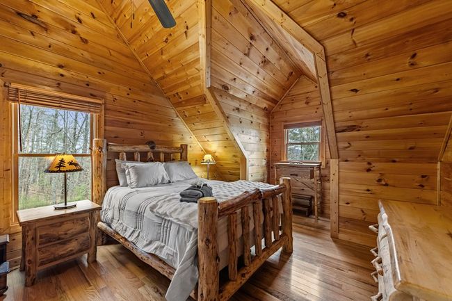 1036 Laurel Creek Trl, Home with 3 bedrooms, 4 bathrooms and null parking in Cherry Log GA | Image 26
