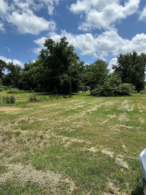 1000 5th St, Honey Grove, TX, 75446-1909 | Card Image