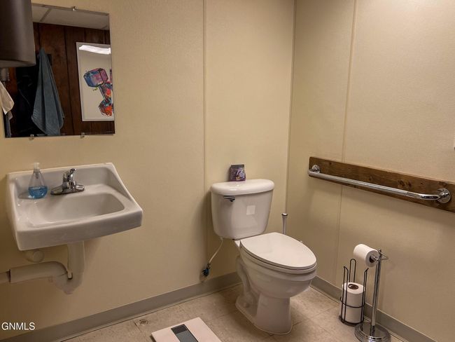 27 Central Ave N, Home with 0 bedrooms, 0 bathrooms and null parking in Killdeer ND | Image 10