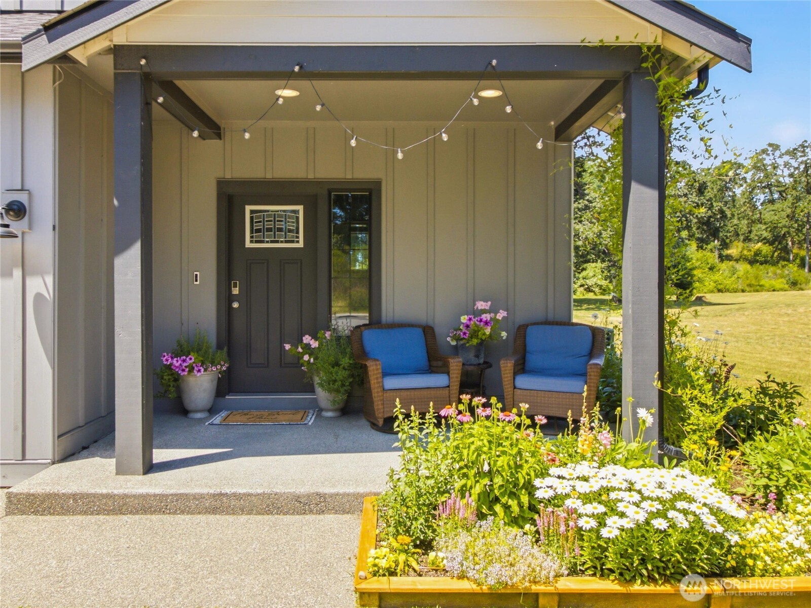 Residential in Rainier 3