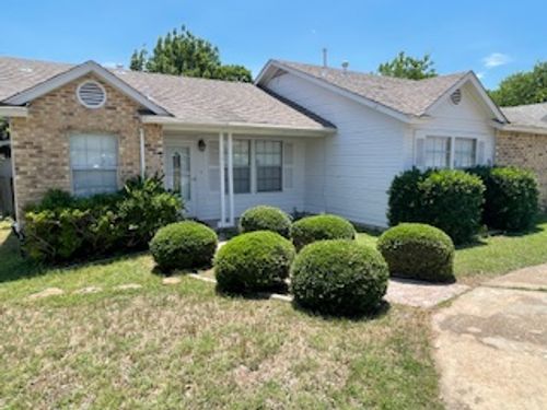 307 Hickok Ct, Austin, TX, 78753-3681 | Card Image