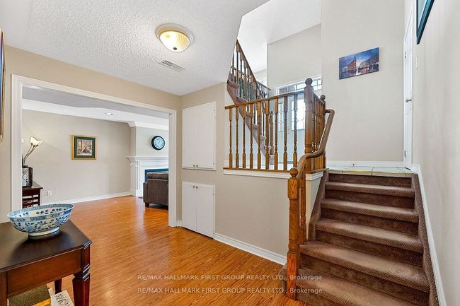 1047 Interlake Dr, House other with 5 bedrooms, 3 bathrooms and 4 parking in Oshawa ON | Image 34