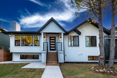 311 Parkglen Cres Se, Calgary, AB, T2J4M4 | Card Image