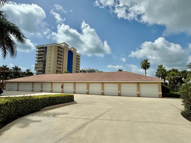 APT-7C - 3000 N Highway A1a, Condo with 3 bedrooms, 3 bathrooms and null parking in Hutchinson Island FL | Image 61