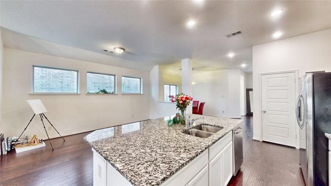 1636 Pike Dr, House other with 4 bedrooms, 3 bathrooms and null parking in Forney TX | Image 4