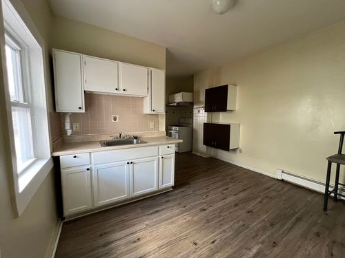 1-89 Newbury St, Lawrence, MA, 01840-1720 | Card Image
