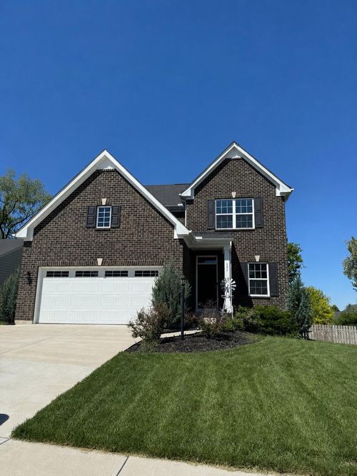 137 Mariner Dr, Fairborn, OH, 45324-9261 | Card Image