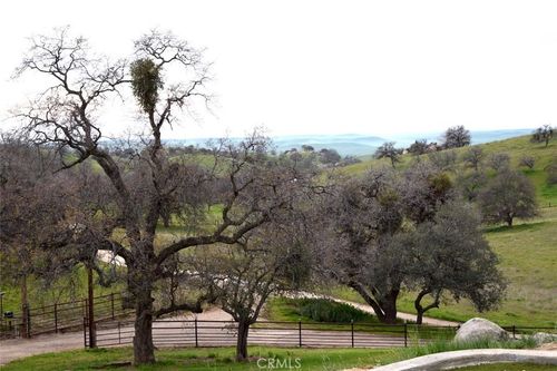 3001 Woody Granite, Bakersfield, CA, 93308 | Card Image