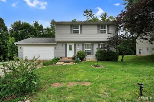 4723 Brecht Ln, Godfrey, IL, 62035-1303 | Card Image