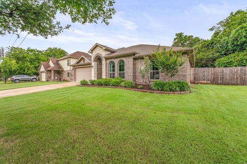 4304 Lucero Dr, Granbury, TX, 76048-6372 | Card Image