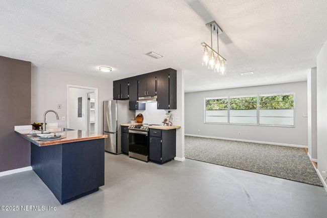 645 Shady Ln, House other with 3 bedrooms, 2 bathrooms and null parking in Keystone Heights FL | Image 14