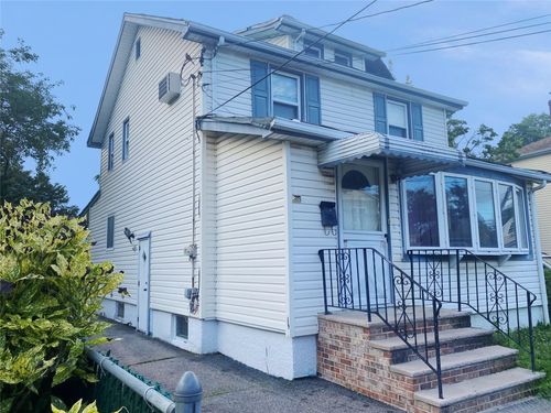 1 Lewis Pl, Hempstead, NY, 11550-5808 | Card Image