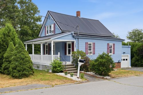 148 Fairmount St, Lewiston, ME, 04240-4511 | Card Image