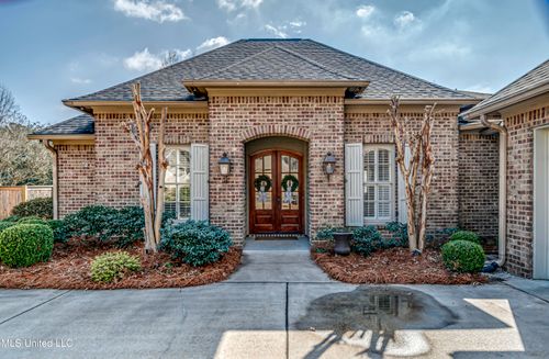 103 Bristol Ln, Madison, MS, 39110-5021 | Card Image