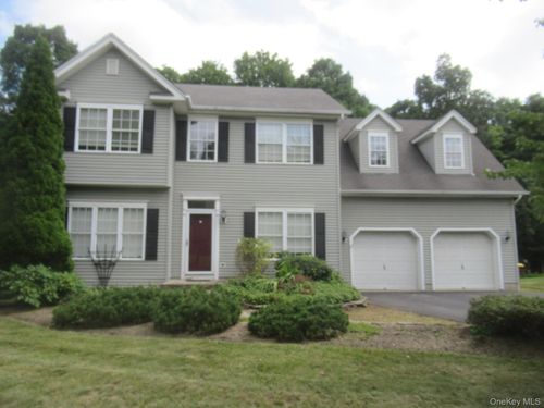 21 Gordon Ter, Warwick, NY, 10990-1708 | Card Image