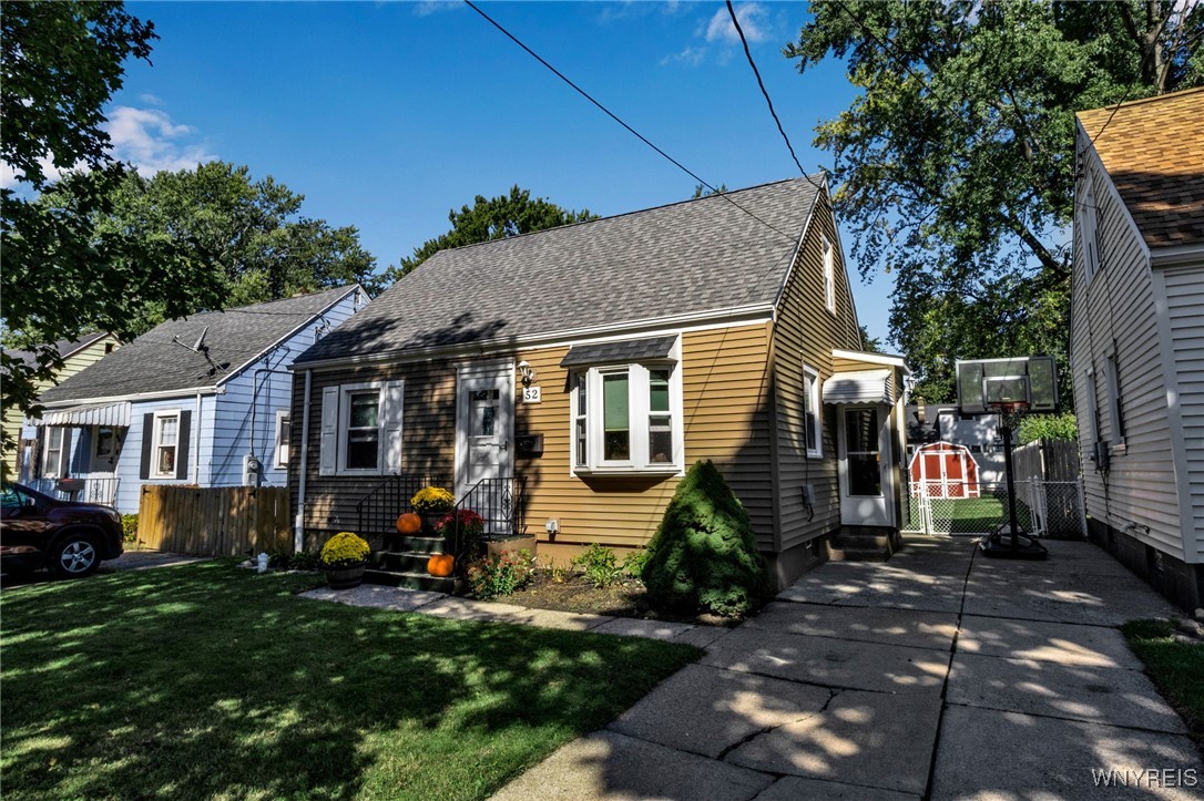 Ladner Ave, Buffalo, NY 14220