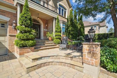 559 Golfview Crt, House other with 4 bedrooms, 6 bathrooms and 6 parking in Oakville ON | Image 2