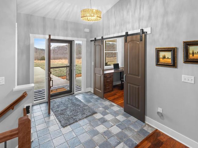 foyer | Image 12