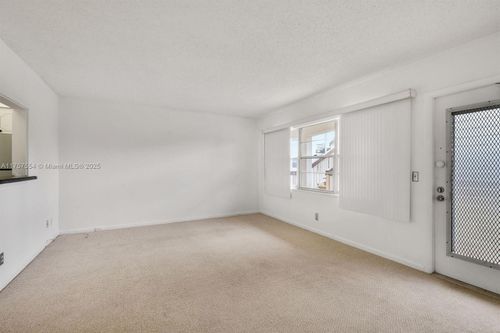 310-310 Mansfield H, Boca Raton, FL, 33434-2423 | Card Image