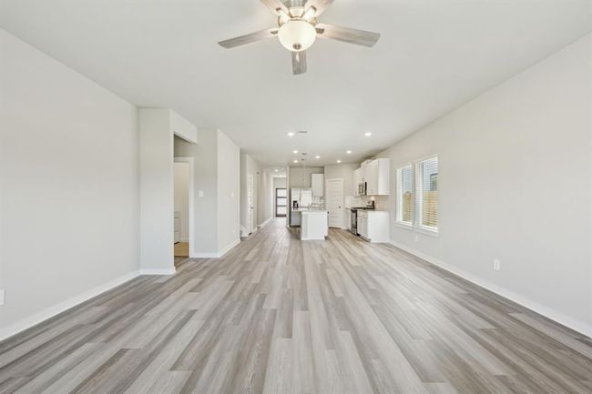 22411 Aster Way Ln, House other with 4 bedrooms, 3 bathrooms and 2 parking in New Caney TX | Image 13