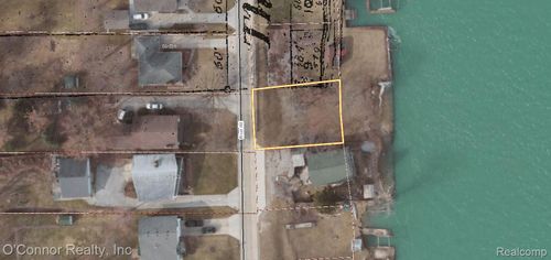 2659 River Rd, Marysville, MI, 48040-1970 | Card Image