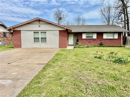 1303 Rolling Oaks Dr, Rogers, AR, 72756-2227 | Card Image