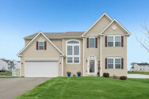 401 Pumpkin Patch Ln, Evans City, PA, 16033-4545 | Card Image