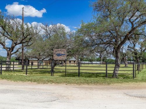 4314 County Road 1008, Glen Rose, TX, 76043-5534 | Card Image