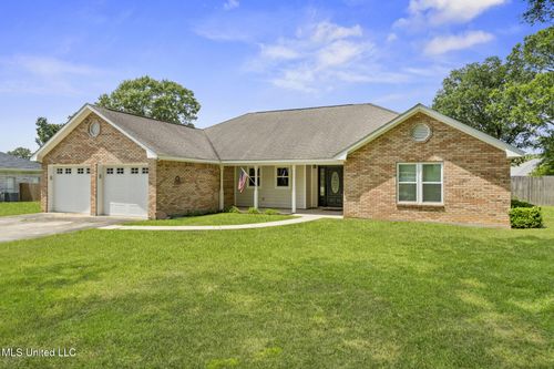16277 Mayhaw Dr, Biloxi, MS, 39532-7635 | Card Image
