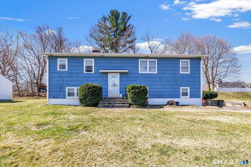 44 Meadowbrook Rd, Danbury, CT, 06811-5040 | Card Image