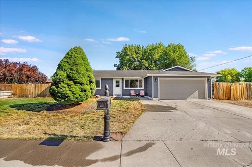 510 Laurel Dr, Mountain Home, ID, 83647-3307 | Card Image
