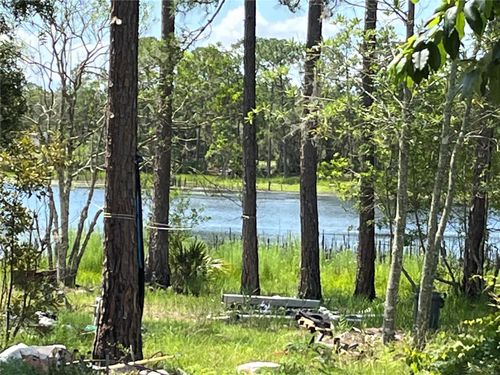 42334 W Lake Road, DELAND, FL, 32720 | Card Image