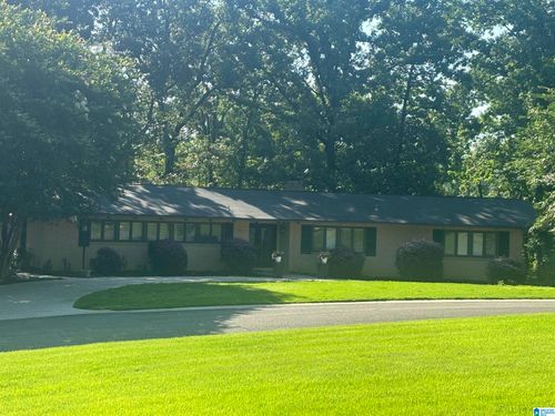 423 Golf Dr, HOOVER, AL, 35226-2316 | Card Image