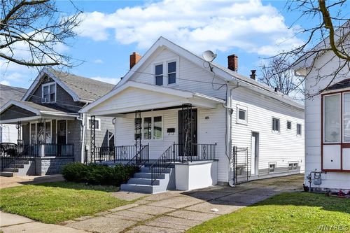 63 Wilkes Ave, Buffalo, NY, 14215-3511 | Card Image