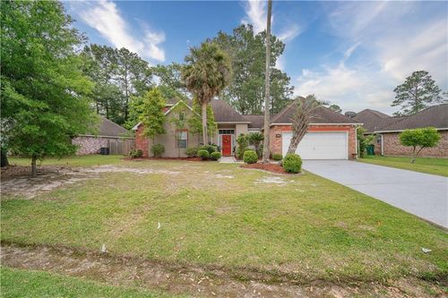 2032 W Ridge Dr, Mandeville, LA, 70448-1041 | Card Image