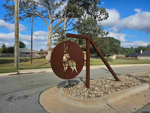 422 Deer Point Cv, Chandler, TX, 75758-2160 | Card Image