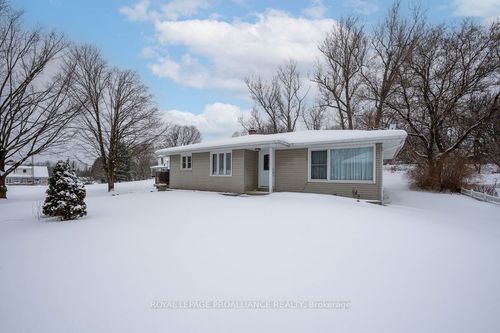 1036 Wagarville Rd, Parham, ON, K0H2K0 | Card Image