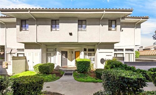 25 Willowcrest Ln, Pomona, CA, 91766 | Card Image