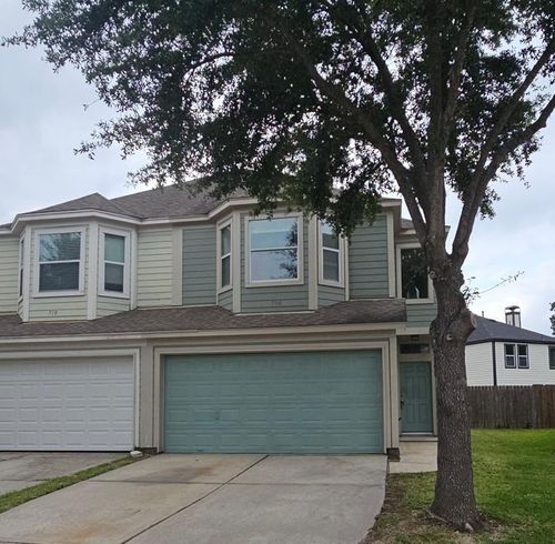 706 Woodport Ln, Houston, TX, 77090-3824 | Card Image