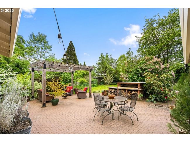 1718 23 Rd Ave, House other with 5 bedrooms, 3 bathrooms and 1 parking in Forest Grove OR | Image 25