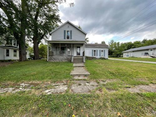 402 S Third St, Pierceton, IN, 46562-9498 | Card Image