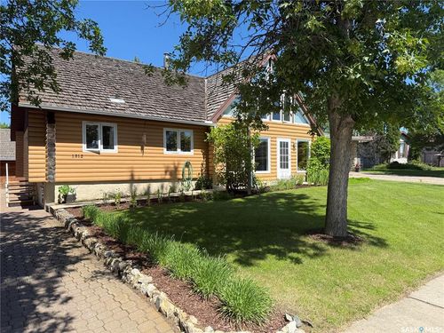 1312 Reed Bay, Prince Albert, SK, S6V6R4 | Card Image