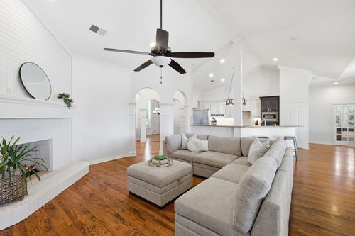 5809 N Ballantrae Dr, Colleyville, TX, 76034-5347 | Card Image