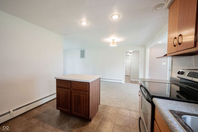 9461 N County Road 800 W, House other with 3 bedrooms, 2 bathrooms and null parking in Middletown IN | Image 19