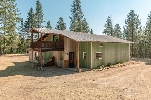 4227 Lyon And Moss Rd, Loon Lake, WA, 99148-8708 | Card Image