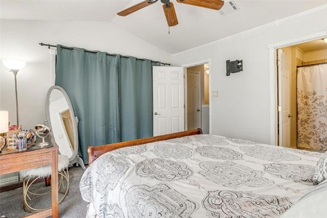 32 Abbey Rd, Condo with 2 bedrooms, 2 bathrooms and null parking in Euless TX | Image 20