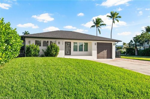 139 San Salvador St, NAPLES, FL, 34113-8640 | Card Image