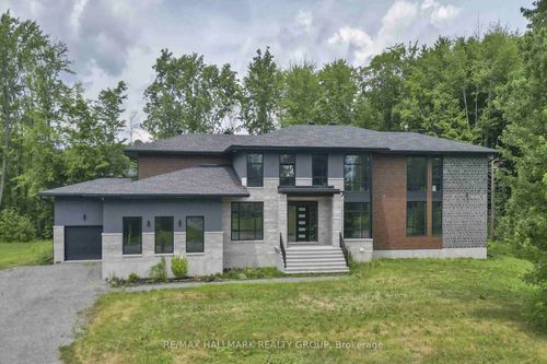 132 Robert Taite Dr, Cumberland, ON, K4C0B1 | Card Image