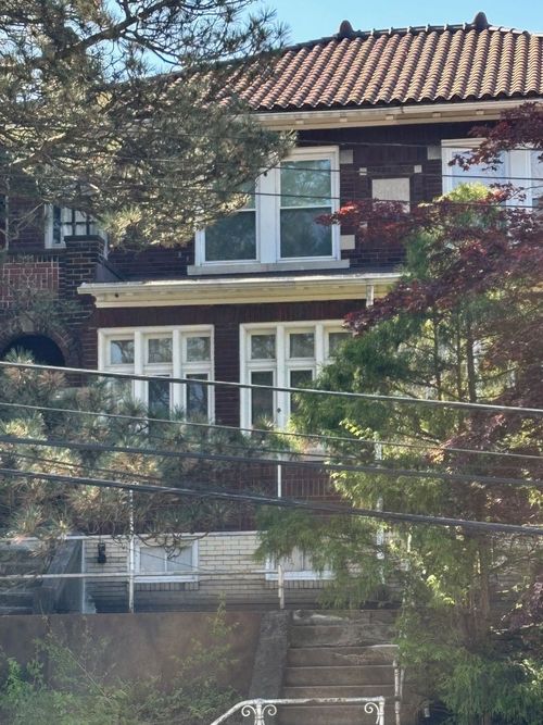 5550 Phillips Ave, Squirrel Hill, PA, 15217-1907 | Card Image